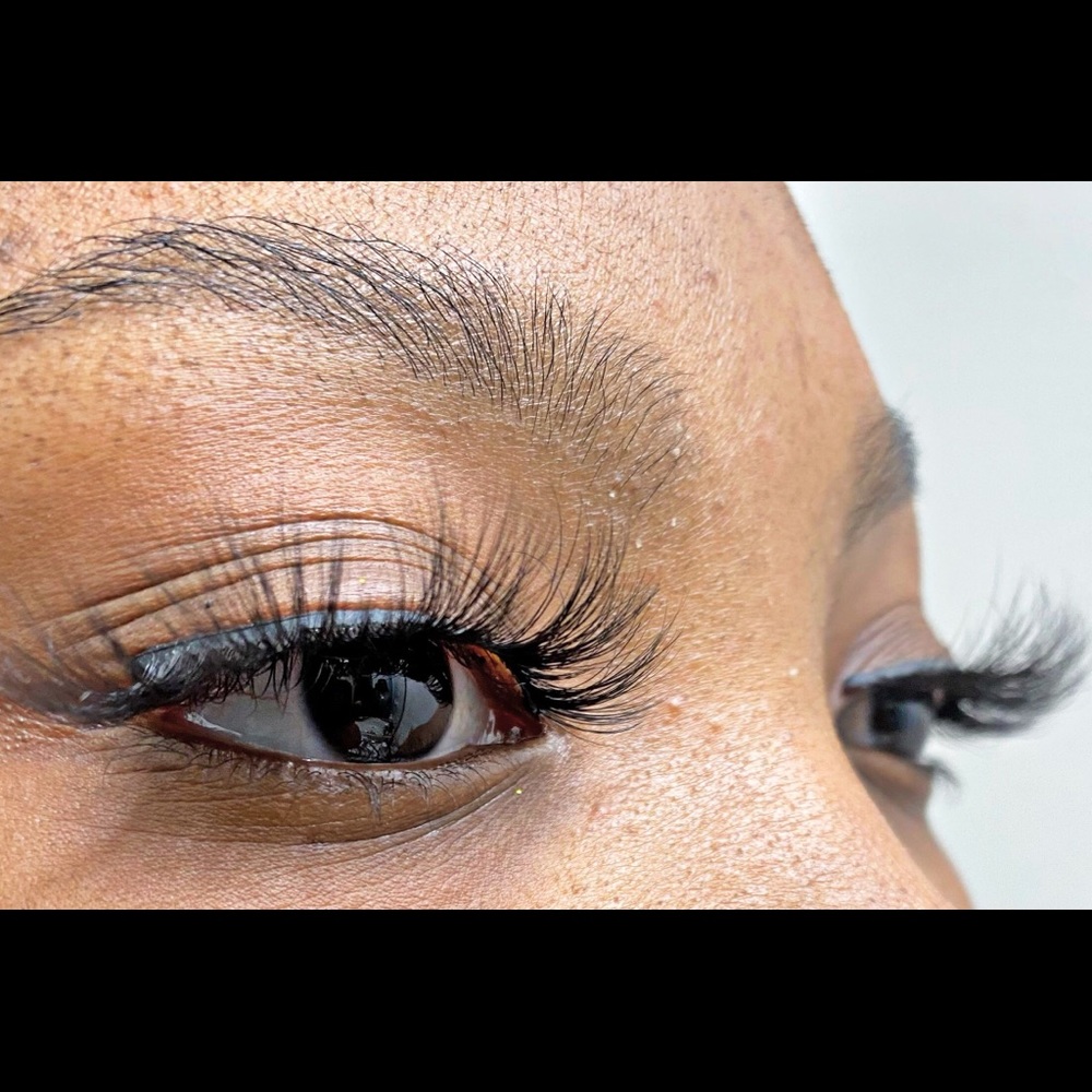 3D mink eyelashes (medium/long)